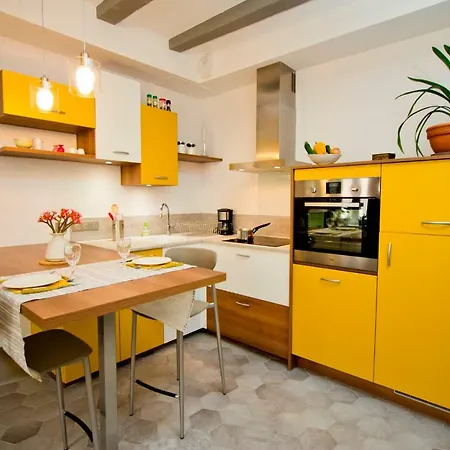 Urbain Au 2bis - Apartment Annecy
