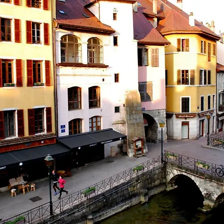 Apartment Urbain Au 2bis - Annecy